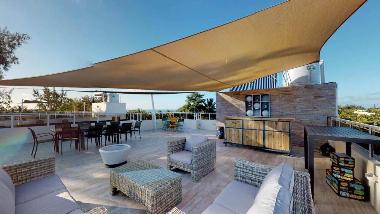 Penthouse - Private Roof Terrace - Sea & Mountain View Apartamento Grand Baie Exterior foto